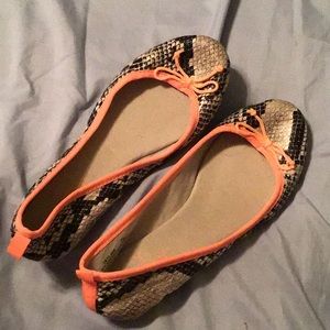 Slip on dressy shoes